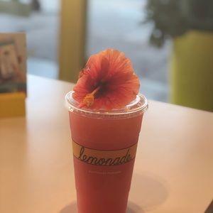 Meet your Posher, Mikayla